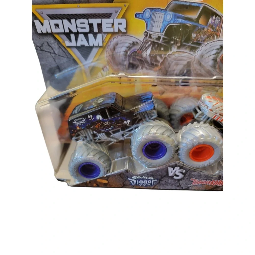 Monster Jam Truck Set  Son uva Digger vs Thunder ROARus Diecast Toy 2 Pack‎
